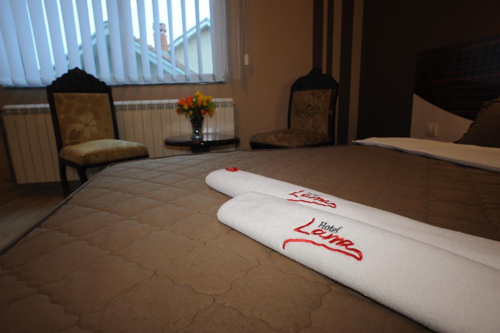 Garni Hotel Lama Kragujevac Eksteriør bilde