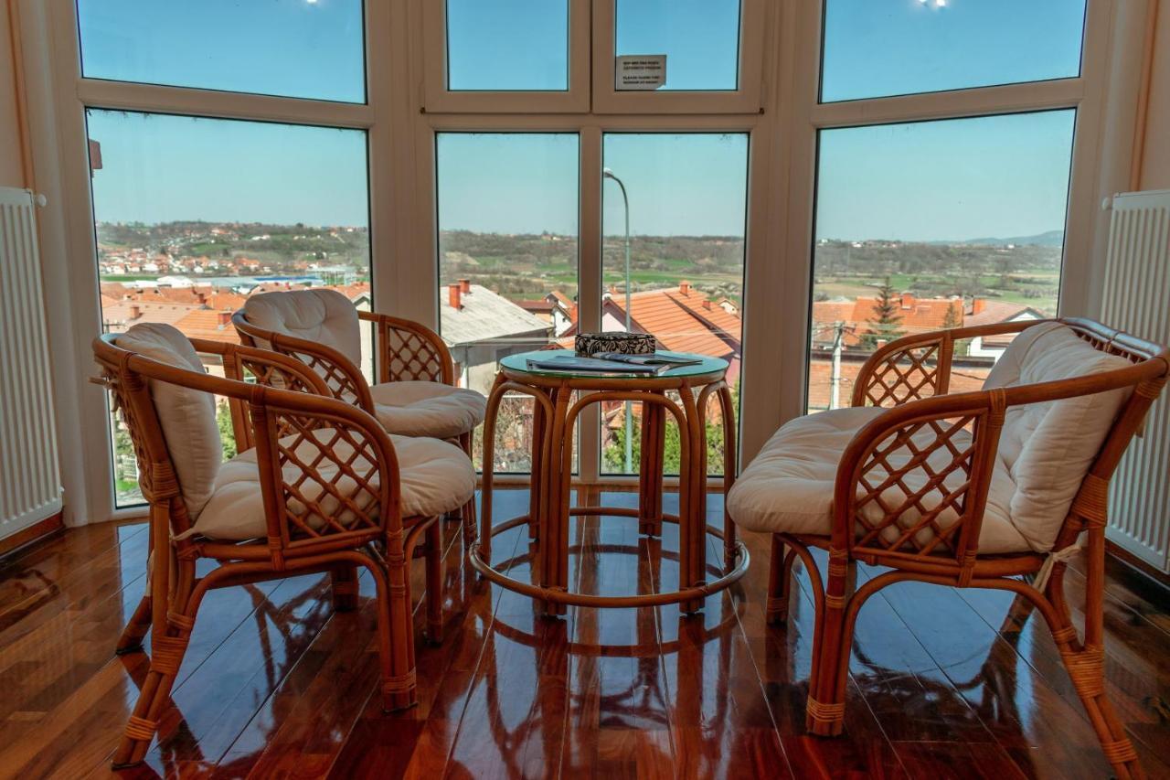 Garni Hotel Lama Kragujevac Eksteriør bilde
